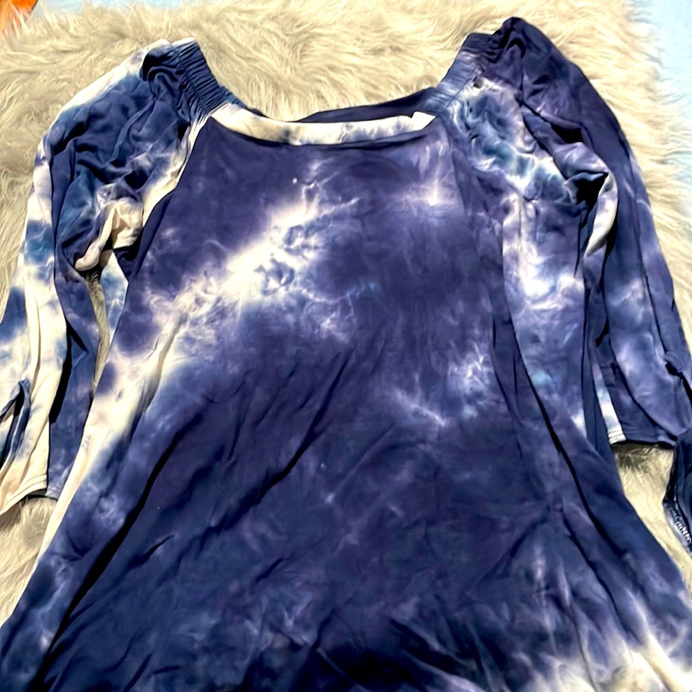 Off the shoulder blouse, tie dye, size: medium, never worn
